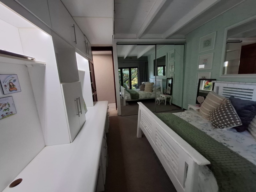 5 Bedroom Property for Sale in Protea Park North West